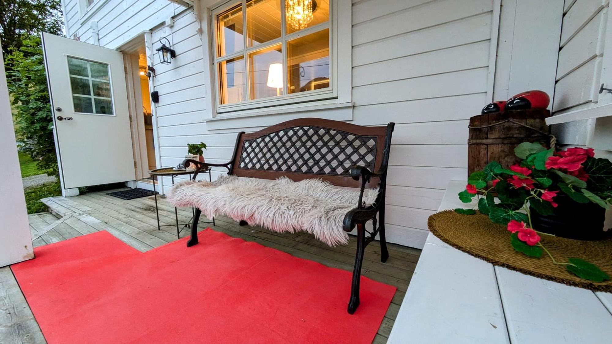Exclusive And Cosy! Sea And Mountian View - Superfast Wifi, Washer And More Included Сортланн Екстер'єр фото